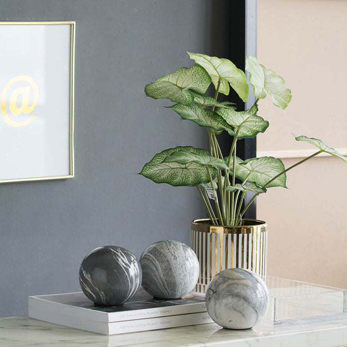 4" Marbleized Grey Ball - Assorted