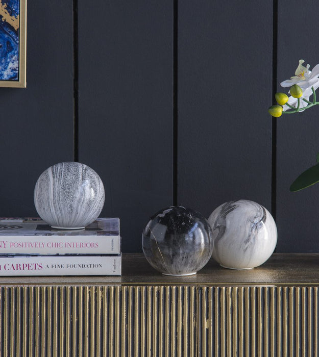 4" Marbleized Grey Ball - Assorted