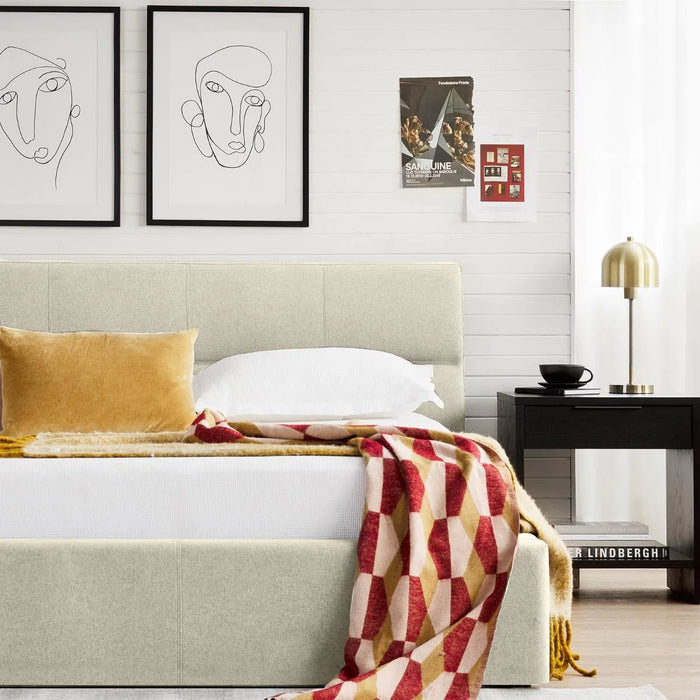 Reve Upholstered Bed