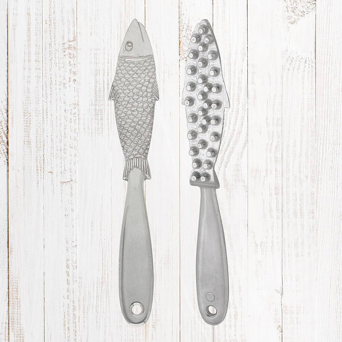 Maine Man Fish Scaler