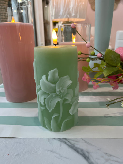 LED Lily Candle