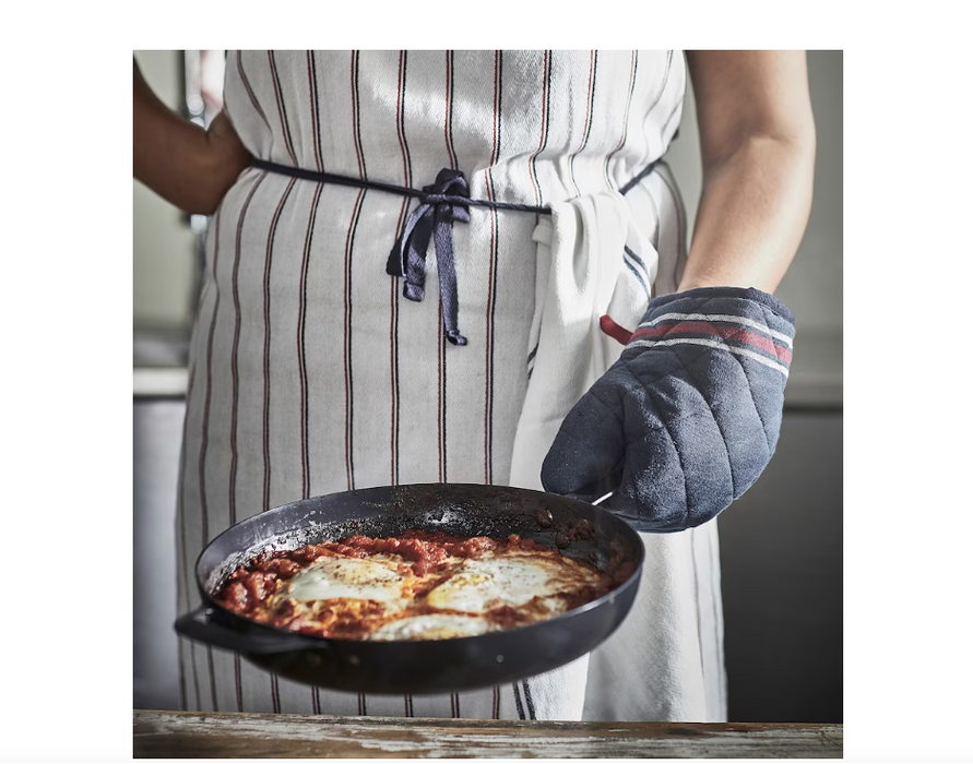 Red & Grey Oven Mitt