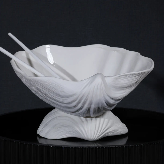 La Coquille Stoneware Clam Bowl