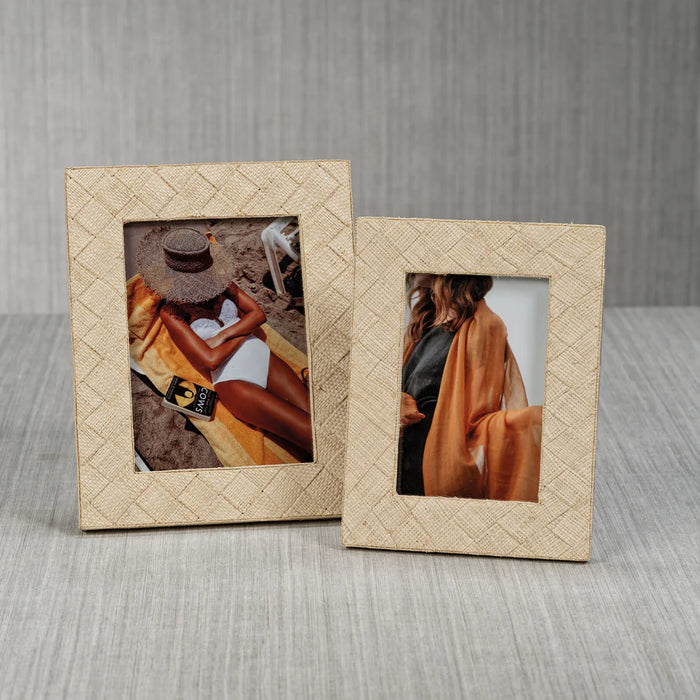 La Bocca Woven Raffia Photo