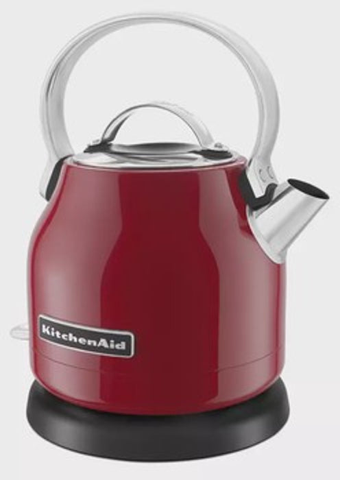 5 Cup KitchenAid Red Electric Kettle
