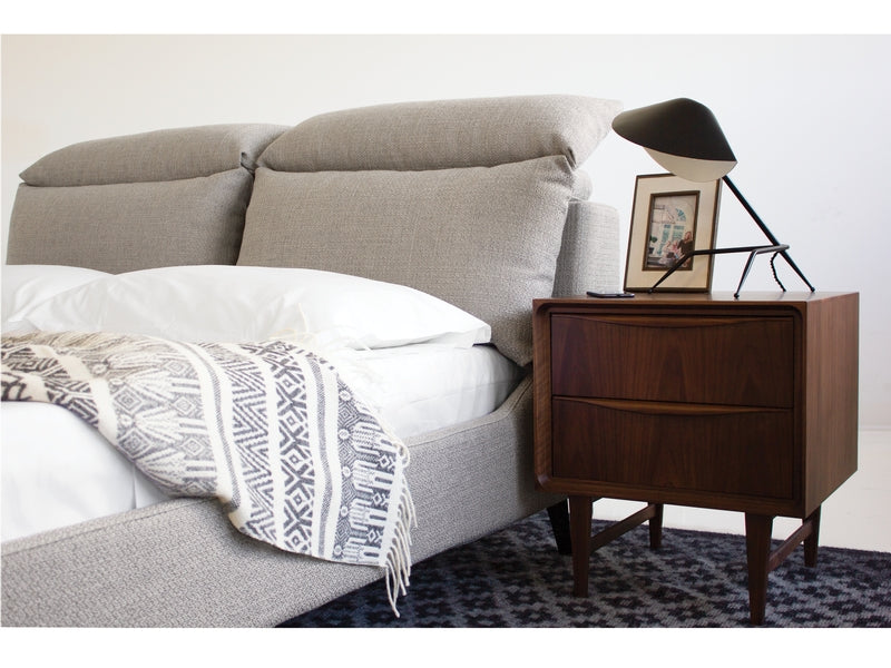 Chill Out Queen Bed