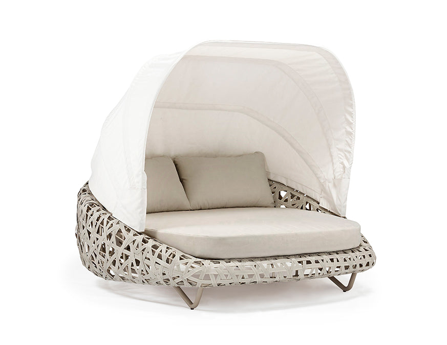 Curl Daybed With Canopy