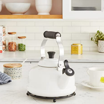 Classic Whistling Kettle - White