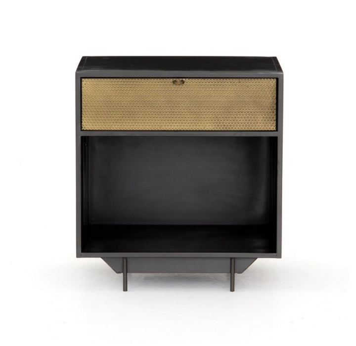 Hendrick Nightstand