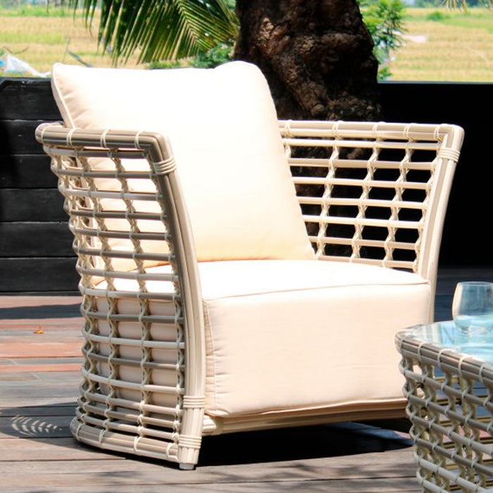 Villa Armchair