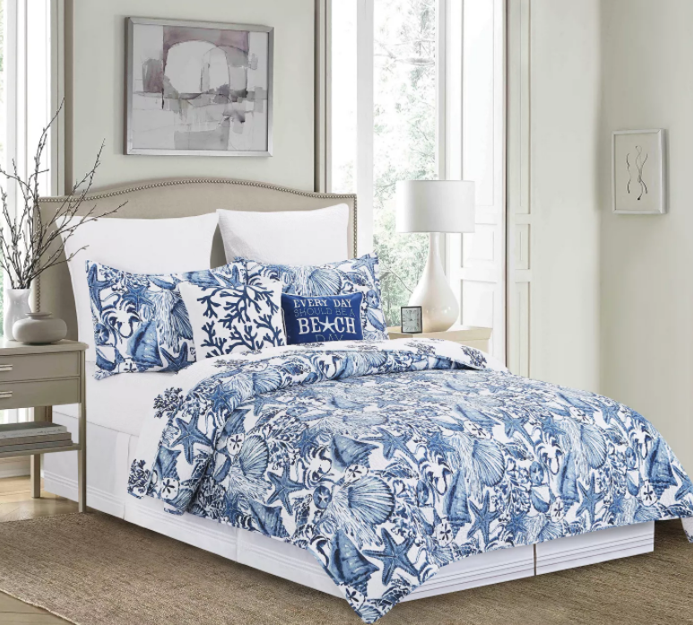 Blue Coast Shells Quilt Set