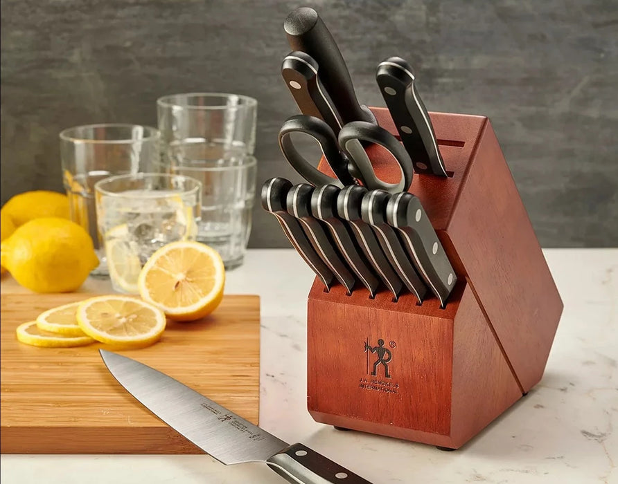 Solution 8-Piece Steak Knife Set