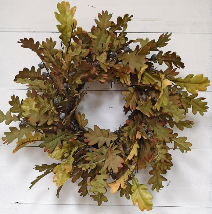 30" Oak Leaf Wreath