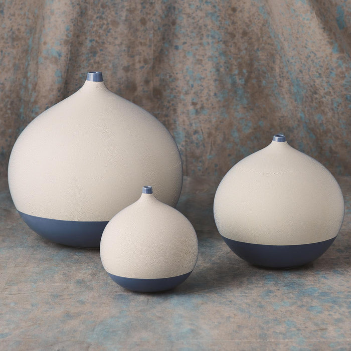 Blue Pixelated Ball Vase - Medium