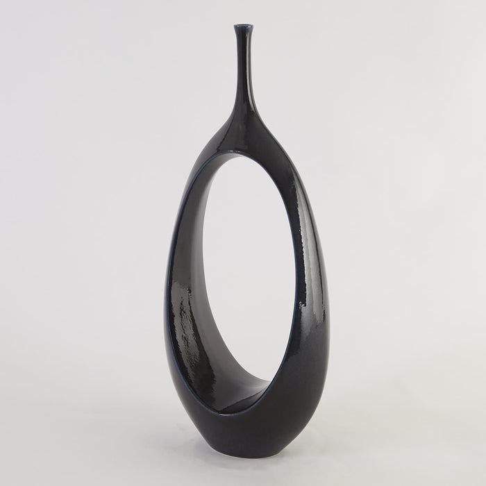 Open Oval Ring Vase