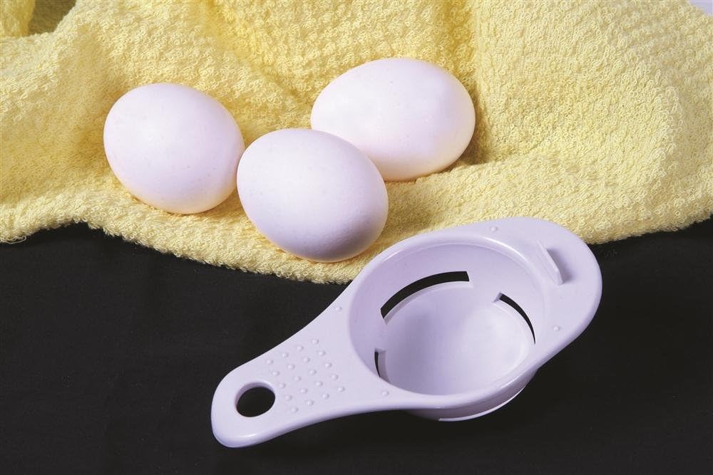 HIC Kitchen Plastic Egg Separator