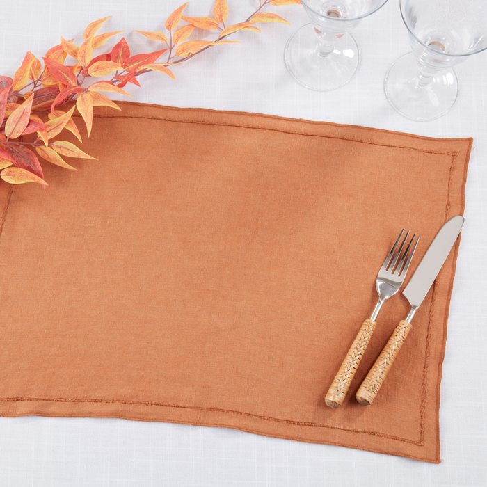 Stonewashed Overlock Border Placemats