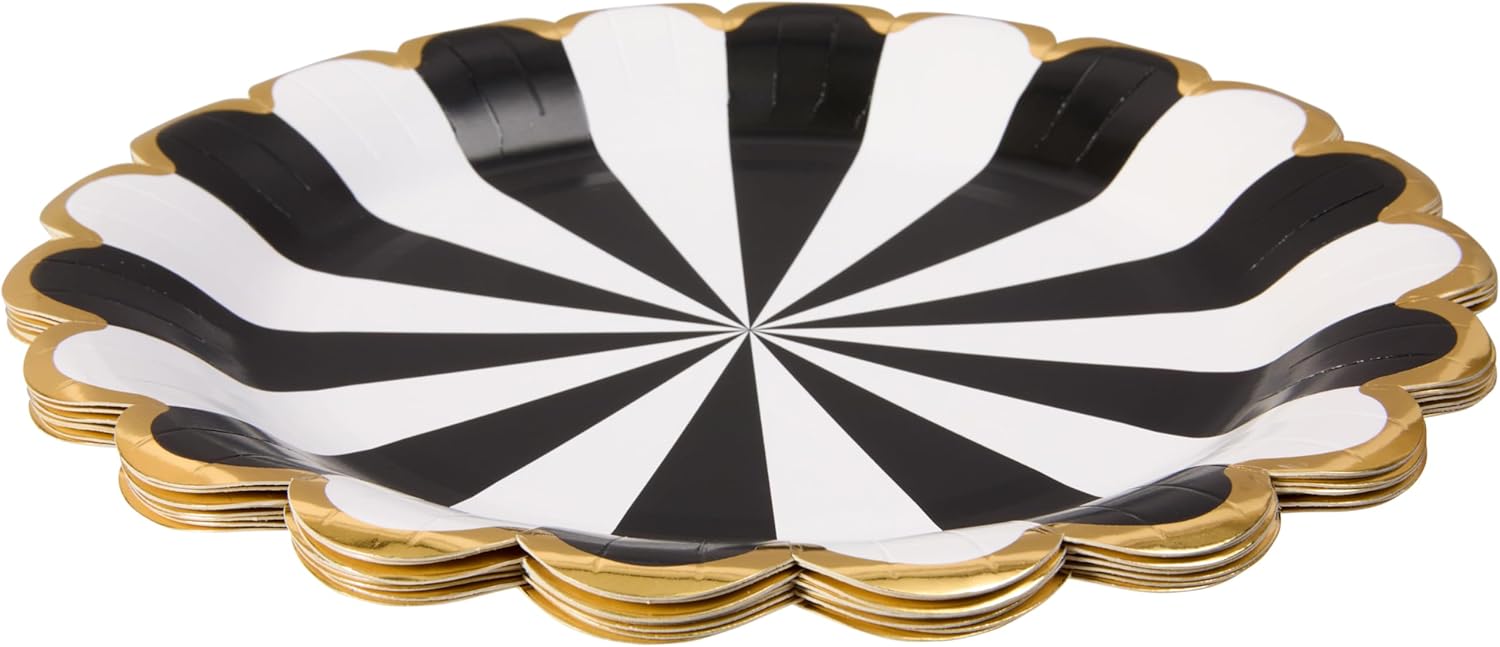 8pk. Black & White Pinwheel Disposable Dinner Plates