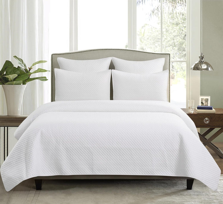 Kya King Quilt Set