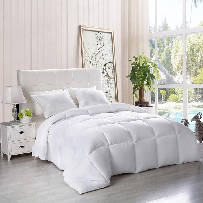 Plush Siliconized Fiberfill White Bed Comforter