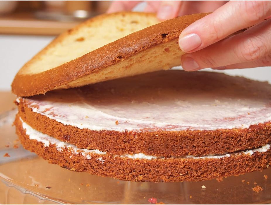 Multi-Layer Cake Slicer