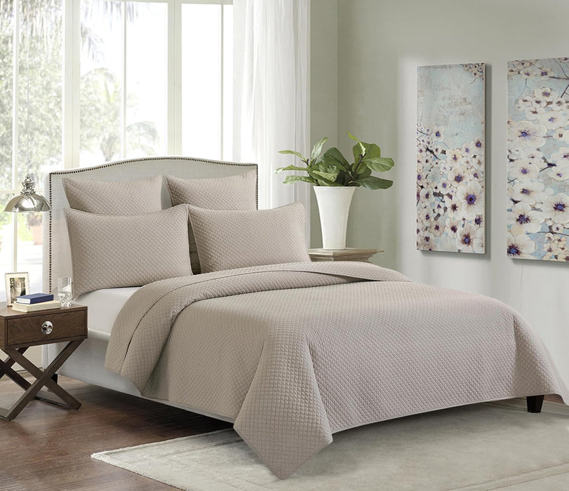 Kya Full/Queen Quilt Set