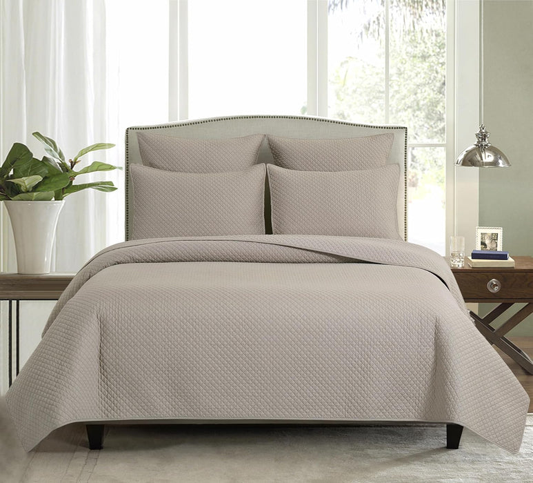 Kya Full/Queen Quilt Set