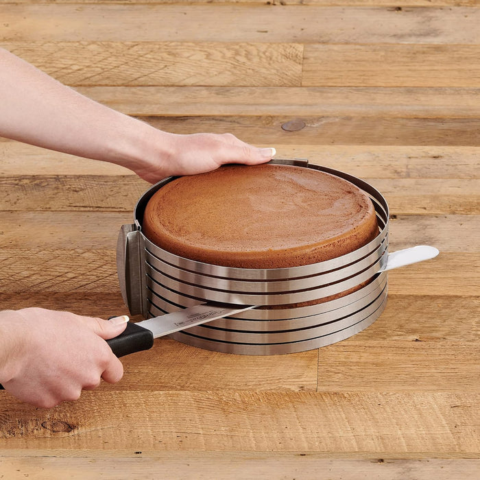 Multi-Layer Cake Slicer
