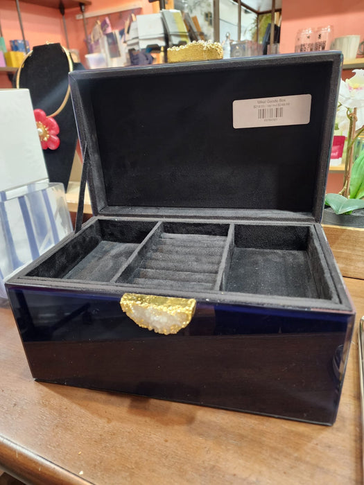 Mikel Geode Box