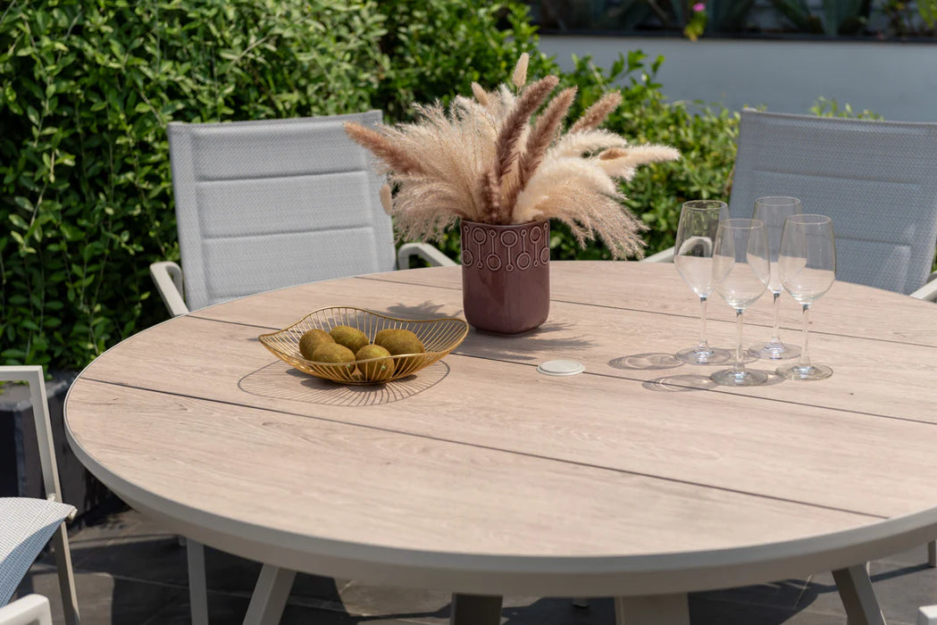 Urbanite Round Dining Table