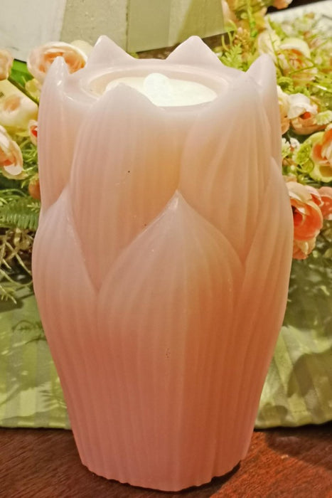 Pink Lily Fountain Candle