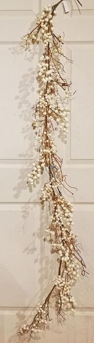 6ft Cream Berry Garland