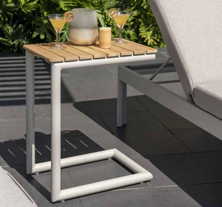 Portals C-Shape Side Table