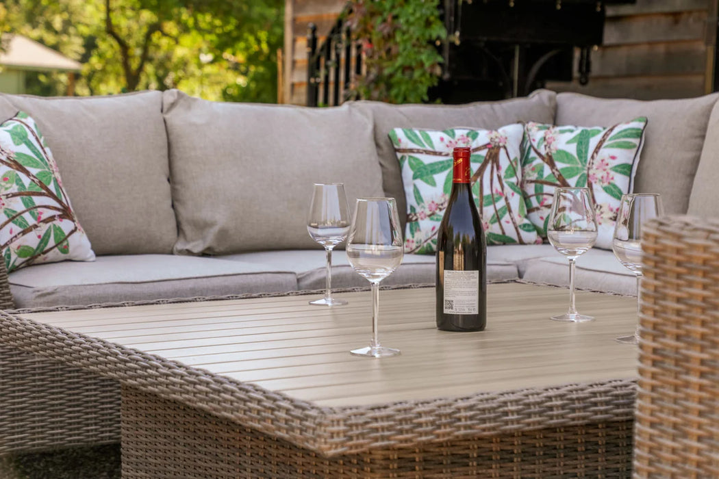 Bermuda 5pc. Sectional Set