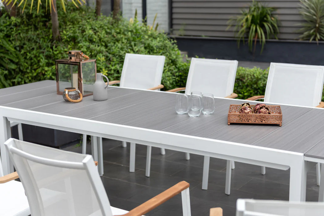 Mayor Extendable Rectangular Dining Table