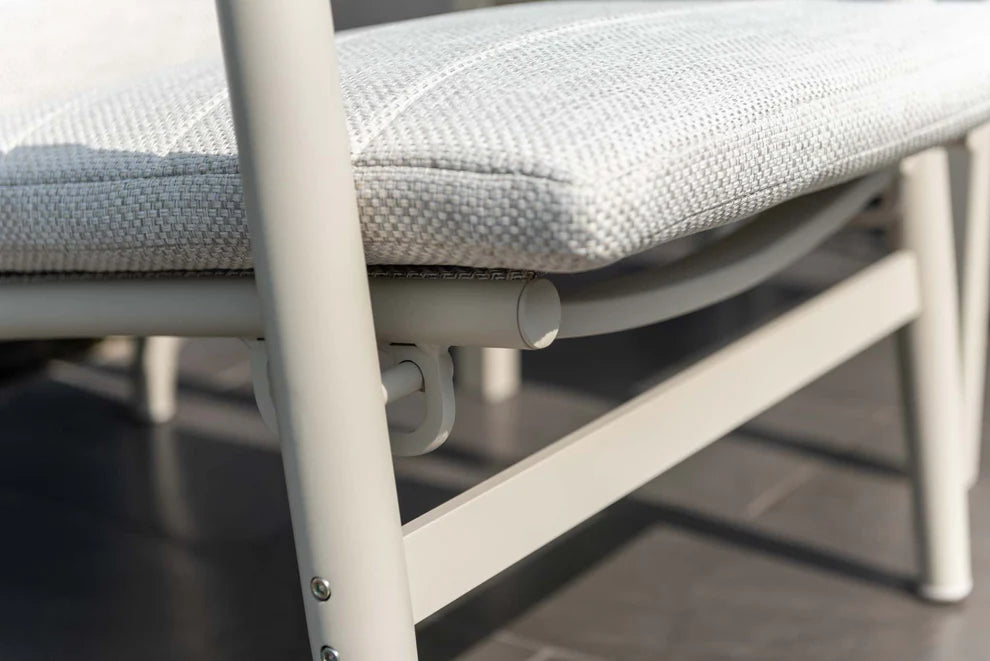 Topaz Outdoor Recliner Chair