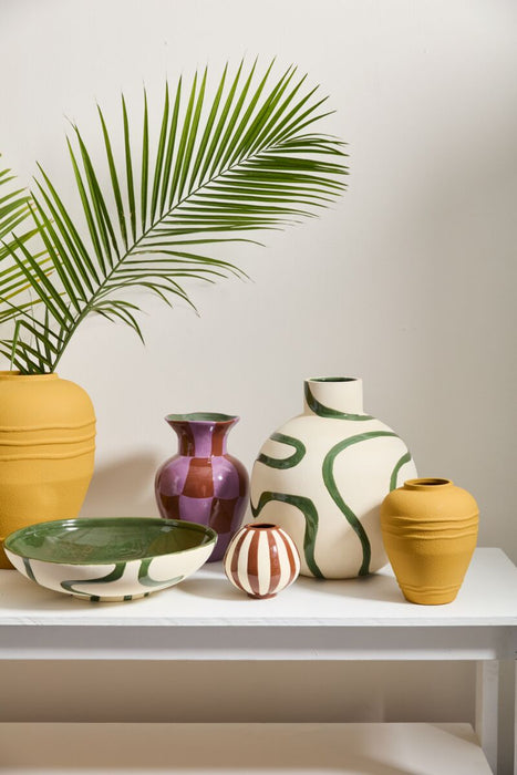 Curvature Vase