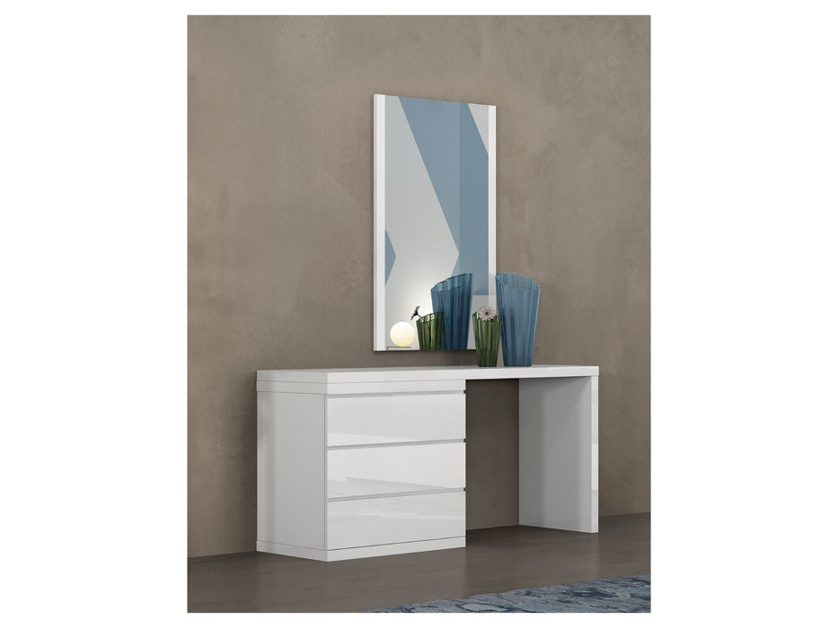 Anna Dresser Extension