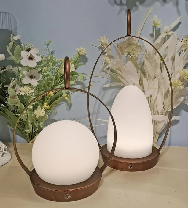 Bow Ball Lamp