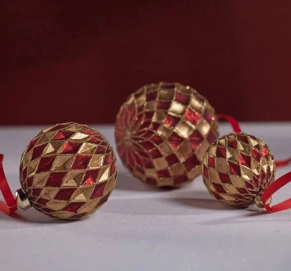 4" Harlequin Glass Ornament Red