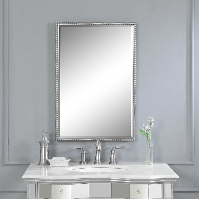 Sherise Mirror