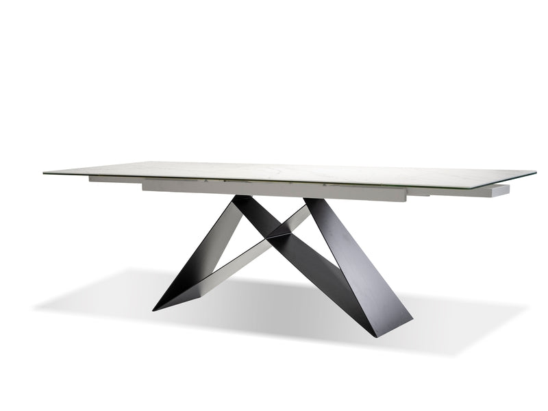The W Extendable Dining Table