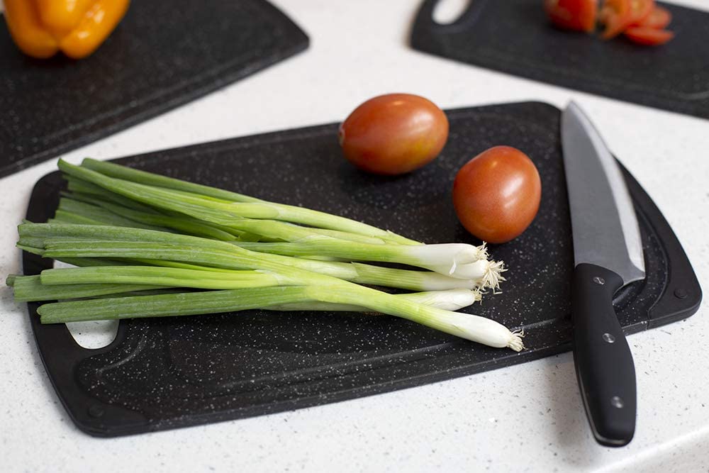 3pc. Plastic Cutting Board Set