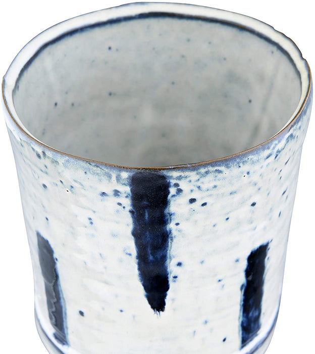 Round Stoneware Pot