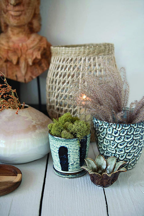 Round Stoneware Pot