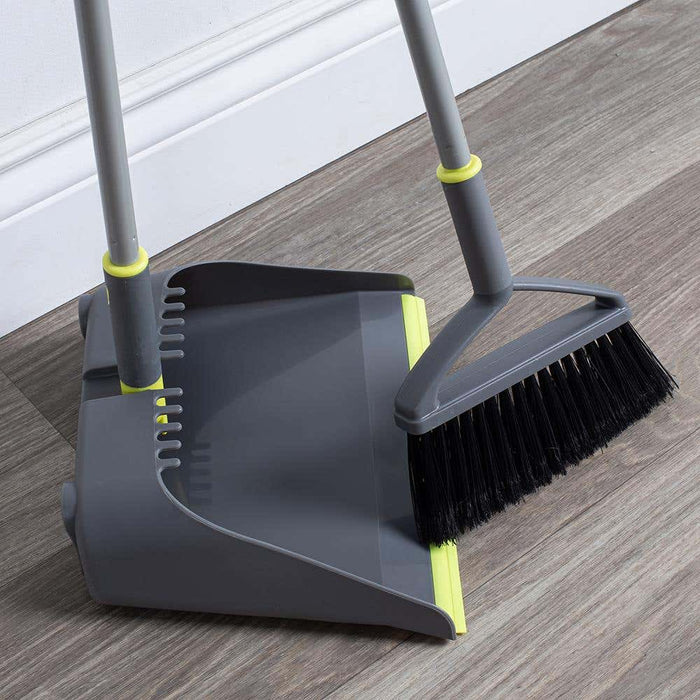 Quick & Easy Sweep With Dustpan