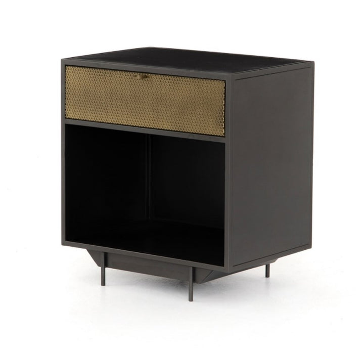 Hendrick Nightstand
