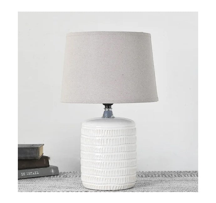 White Wavy Stripe Lamp