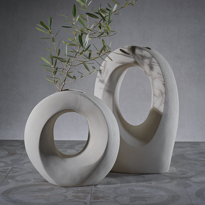 Manzanillo Porcelain Vase-Ivory