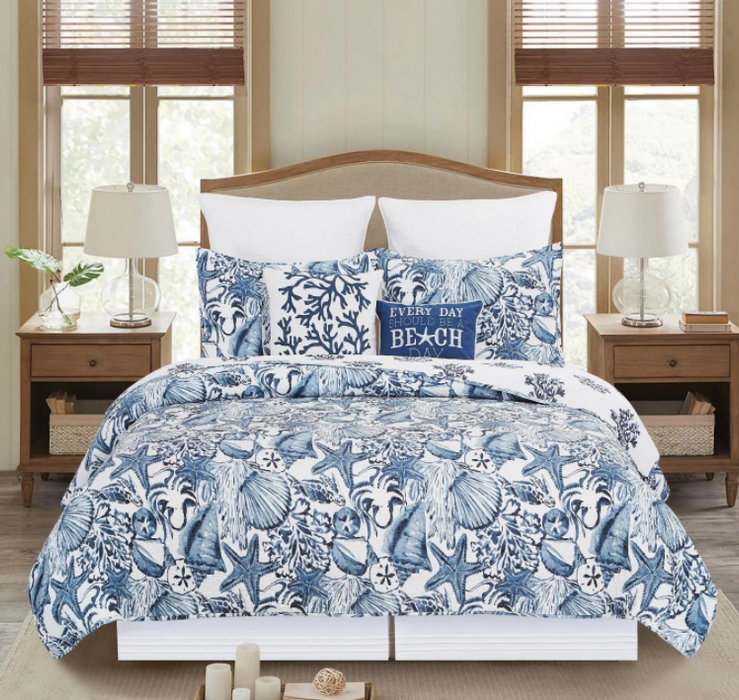 Blue Coast Shells Quilt Set